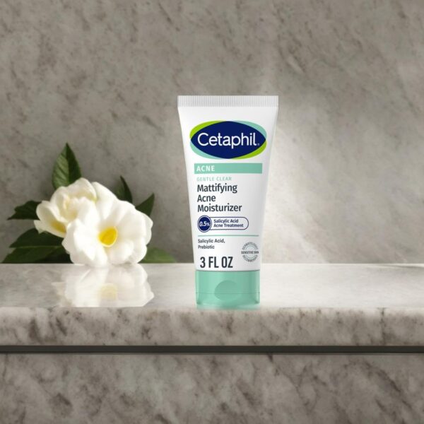 Cetaphil Face Moisturizer, Gentle Clear Mattifying Acne Moisturizer With 0.5% Salicylic Acid, Hydrates and Treats Sensitive Acne Prone Skin, Skin Care for Sensitive Skin, 3oz - Image 5
