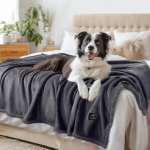 Waterproof Pet Blanket, Liquid Pee Proof Dog Blanket for Sofa Bed Couch, Reversible Sherpa Fleece Furniture Protector Cover for Small Medium Large Dogs Cats, Dark Gray X-Large（85